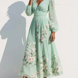 Elga - Vestido maxi plissado em chiffon com padrão floral